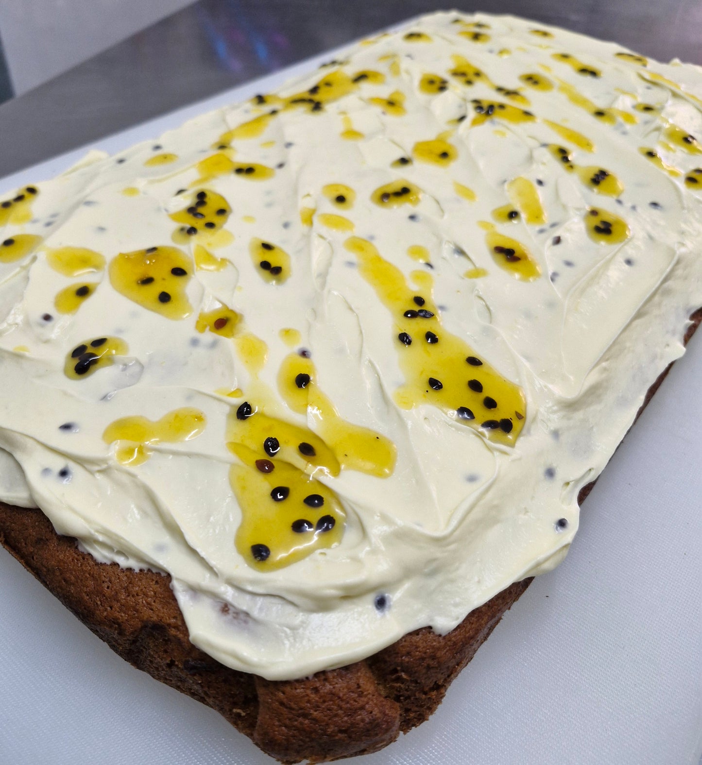 Homemade hummingbird cake 13.5.25