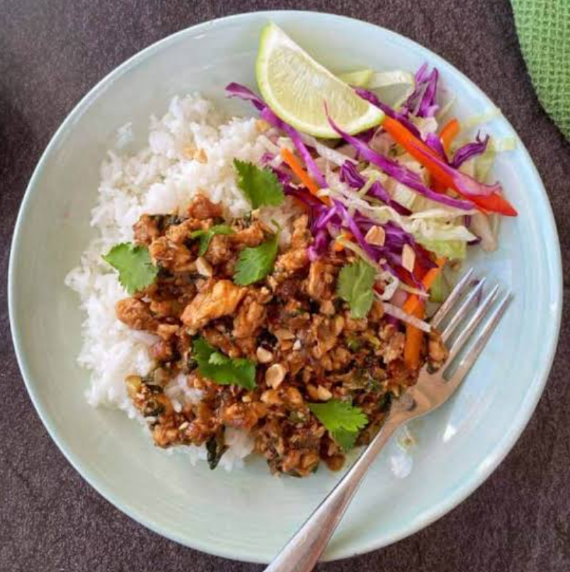 Thai chicken larb & rice noodle salad 3.11.26